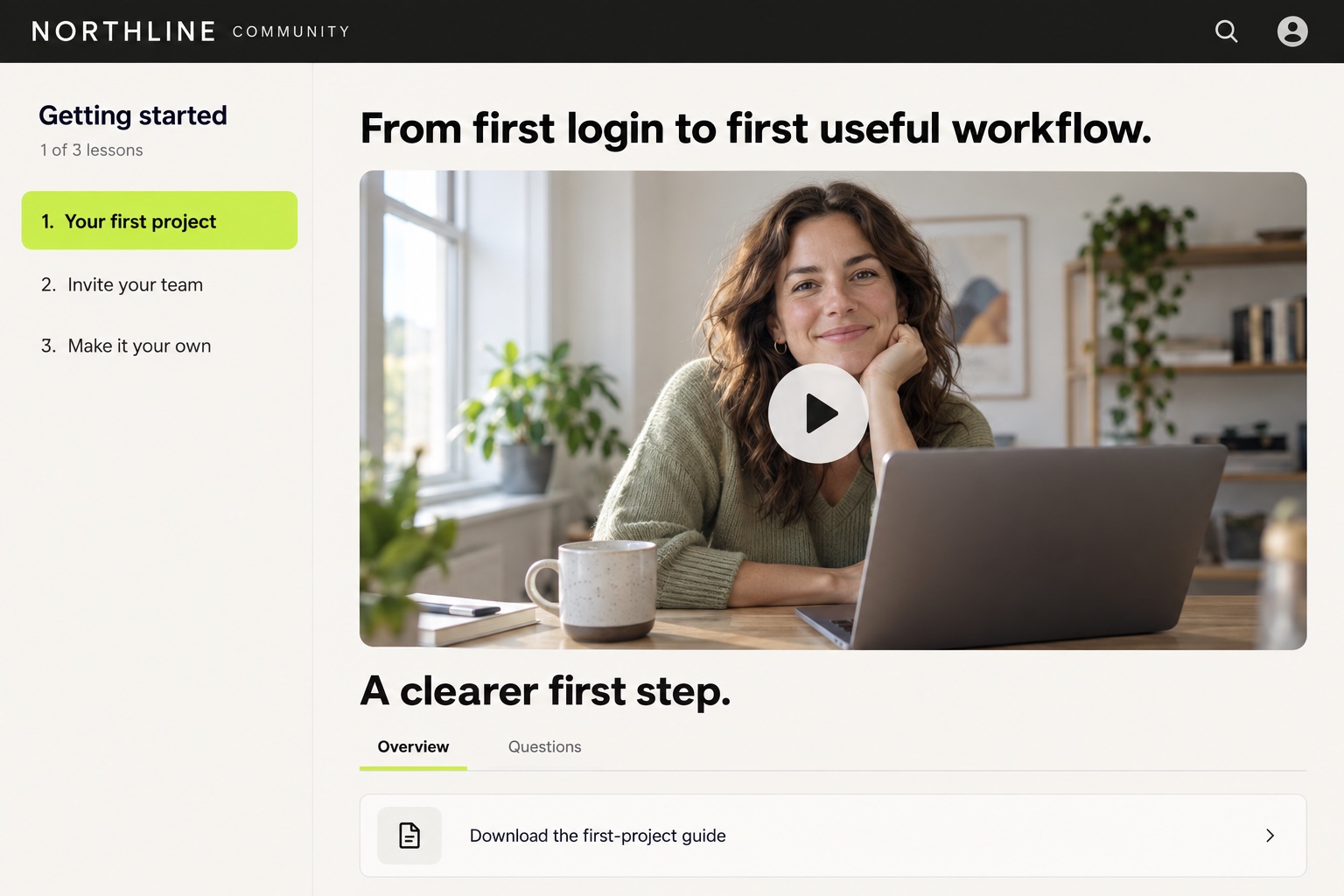SaaS getting-started course with a product educator, three practical lessons and a downloadable first-project guide